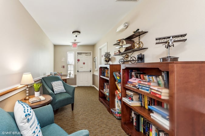 08_167West240South_56_Library_Large