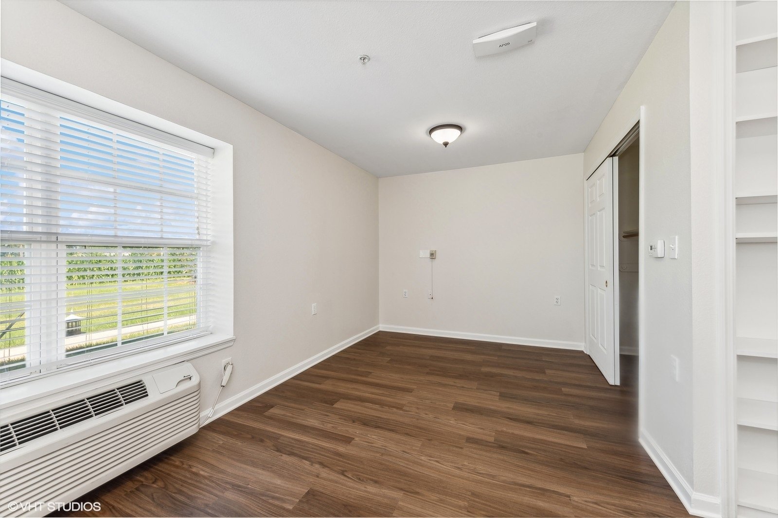 13_167West240South_18002_Bedroom_Large-1