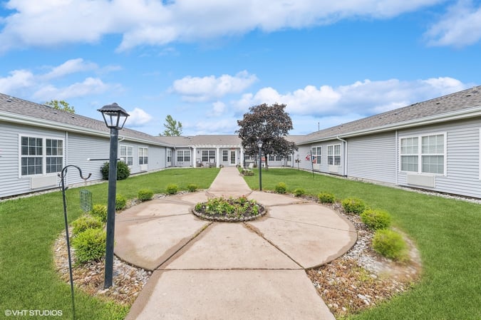 20_167West240South_59005_RearView_Large