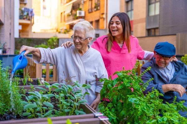 What to Bring When Moving to Assisted Living: The Complete Checklist